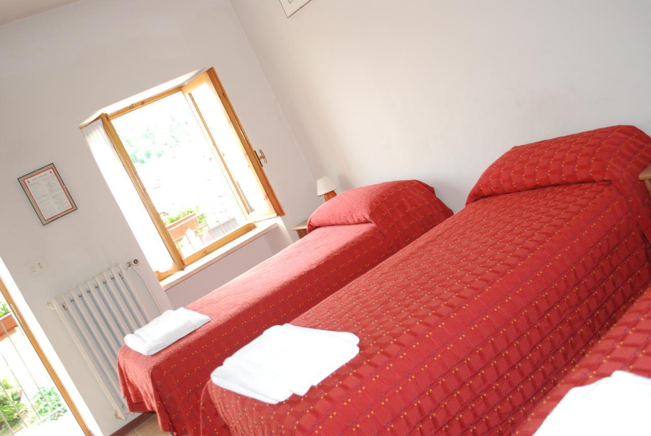 Foresteria Valdese Hotel Торе Пеличе Екстериор снимка
